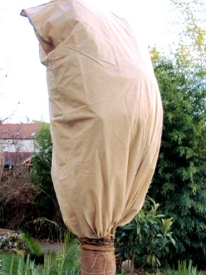 Winterschutz Mega-Vlieshaube X-TREME 1 Winterschutz Mega-Vlieshaube X-TREME